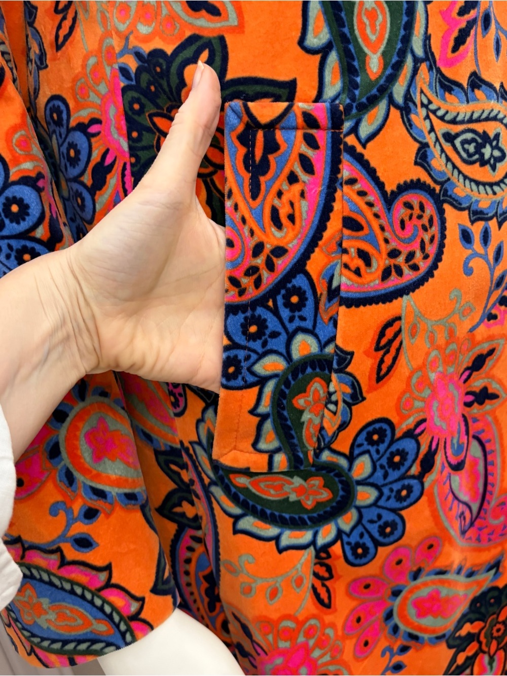 Boden Orange Paisley Velvet  Button-Front Long Sleeve Coat - Size 14 - Picture 5 of 16